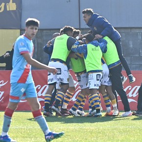 Chacarita, del penal errado para acercarse a la punta a una dura caída