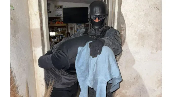 La FPA detuvo a un sujeto que compraba cocaína en Córdoba y la comercializaba en San José de la Dormida