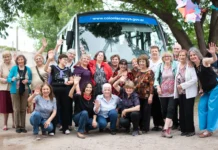 Adquirieron un minibús con el Presupuesto Participativo de Personas Mayores