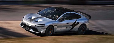 China está fabricando los coches eléctricos más rápidos del mundo y es un problema de seguridad