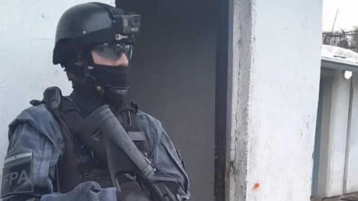 Tras dos allanamientos, la FPA secuestró un arma de fuego en Colonia Caroya