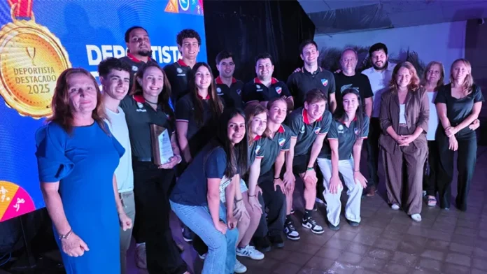 Colonia Caroya destacó a sus deportistas en una noche de mucha emoción