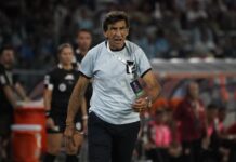 Costas, muy crudo y golpeado tras la final perdida por Racing: «Quedé en deuda»