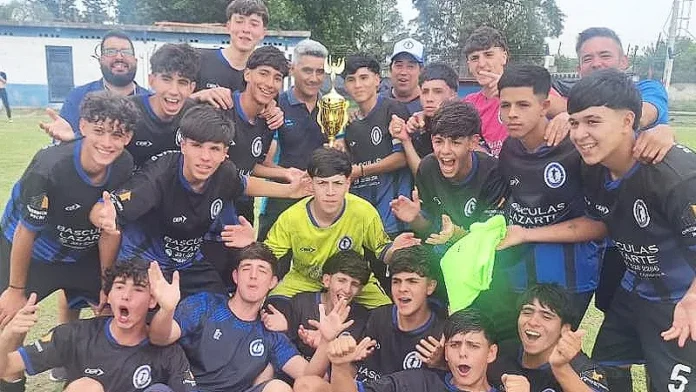 Las Copas de Plata y de Bronce de la Liga Colón ya tienen dueños