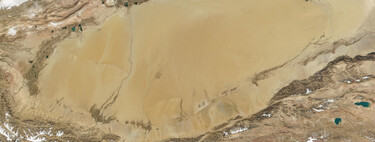 En tendencia, de rebajas y en dos colores: estas chaquetas de Zara con toque marinero se convierten en la nueva obsesión viral de los hombres con estilo