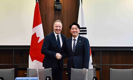 Submarinos militares como “hoteles de cinco estrellas”: así es la apuesta de Corea del Sur para entrar en el mercado occidental