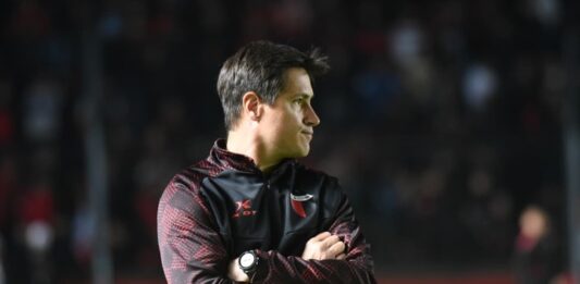 Gimnasia y Tiro arrancó el campeonato con un triunfazo frente a Colegiales